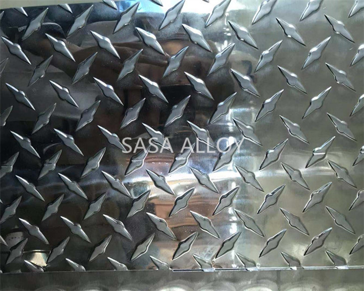 Aluminium patterned sheet