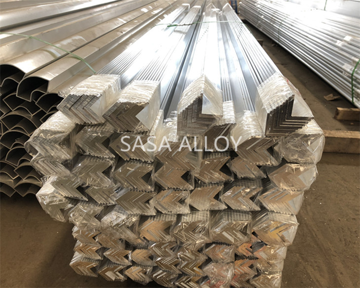 Extruded Aluminum 6063 Angle 